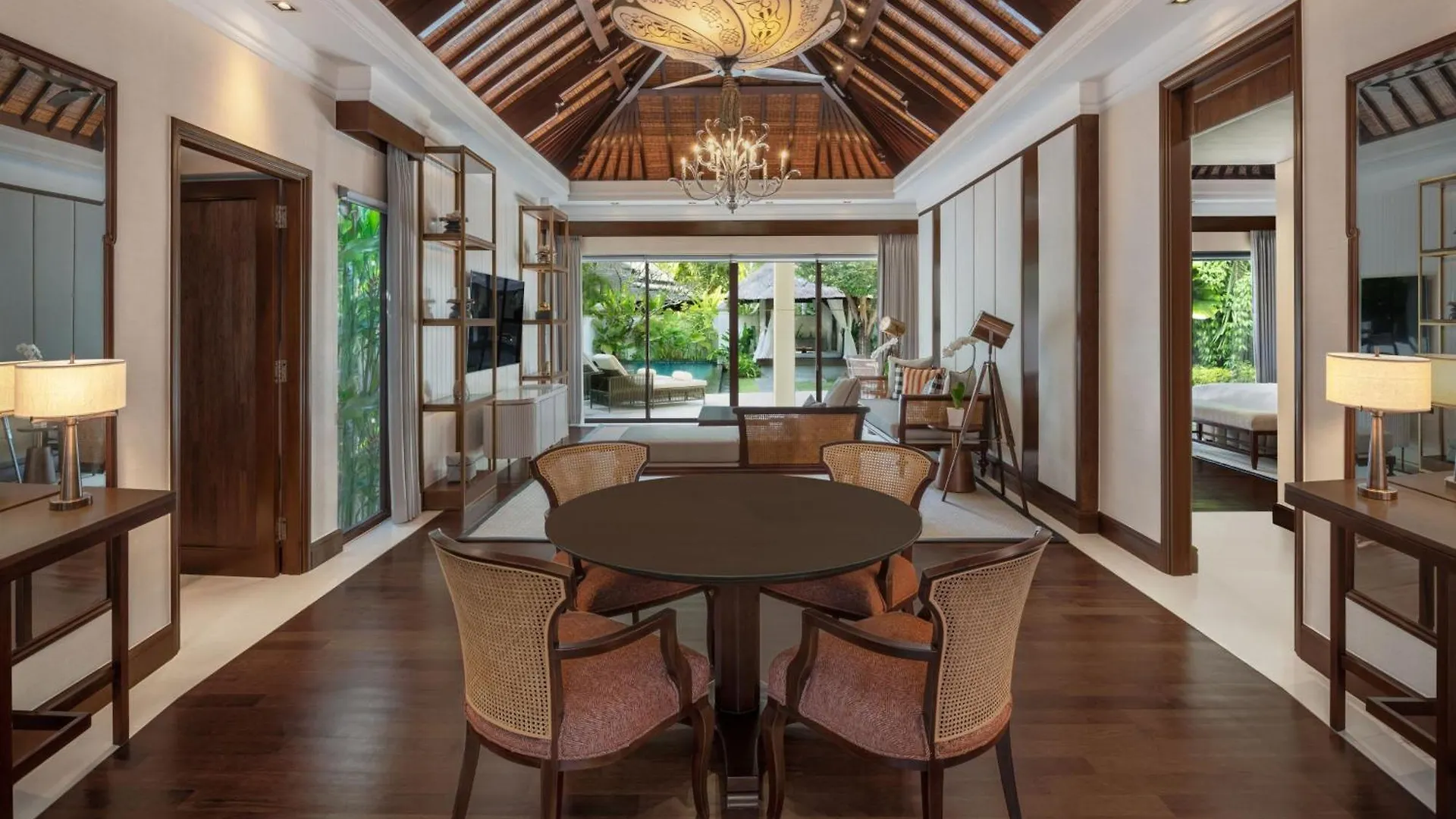 The Laguna, A Luxury Collection Resort & Spa, Nusa Dua, Bali Nusa Dua  5*, Nusa Dua (Bali)