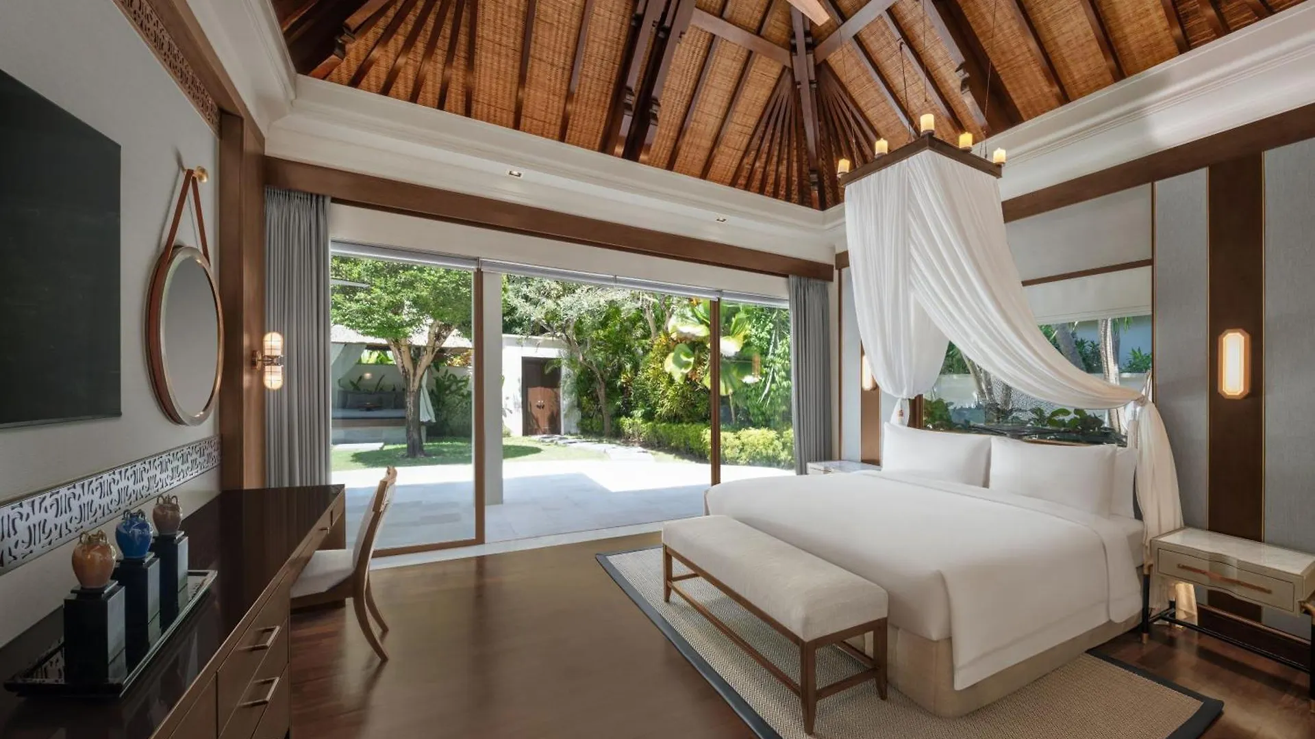 The Laguna, A Luxury Collection Resort & Spa, Nusa Dua, Bali Nusa Dua